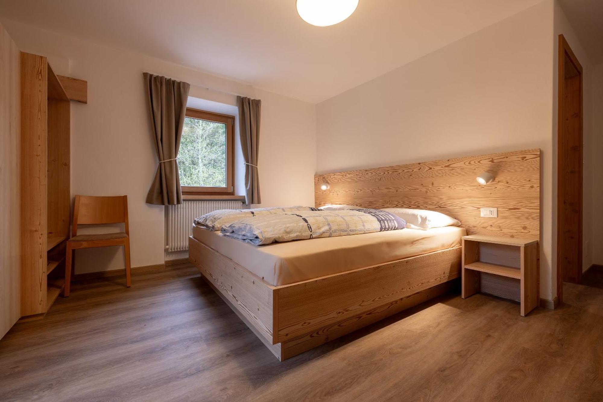 San Pietro Dolomiti Small Budget Hotel أورتيسايْ المظهر الخارجي الصورة